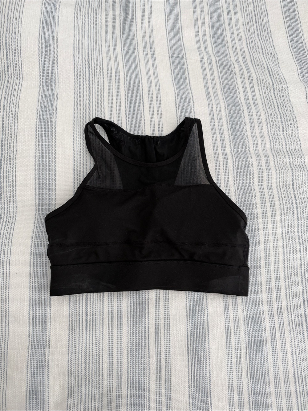 Zyia Activewear Black High-Neck Sports Bra with Mesh Panels